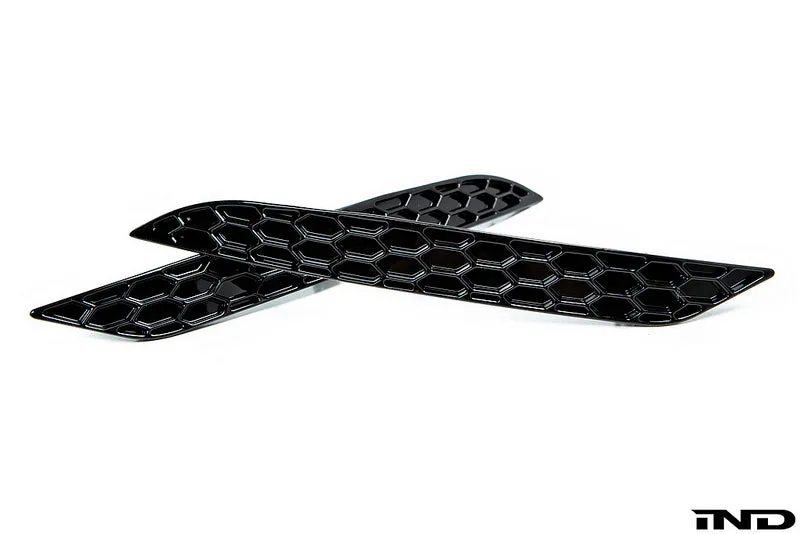Acexxon MK7.5 Golf GTI / Golf R Rear Reflector Insert Set - Honeycomb