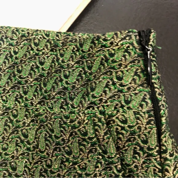 Adolfo Dominguez Mini Skirt Metallic Jacquard Green Gold Pleated FR38 US sz Med