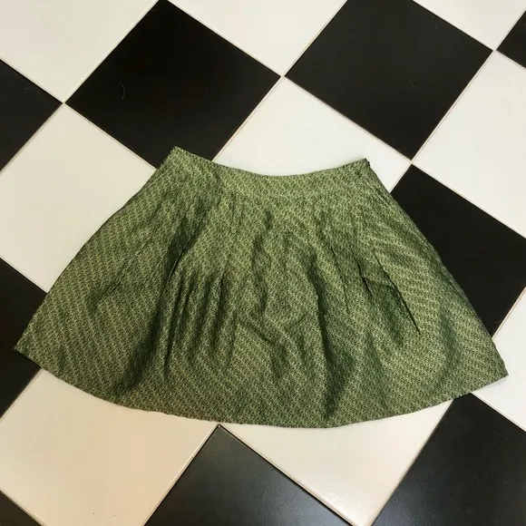 Adolfo Dominguez Mini Skirt Metallic Jacquard Green Gold Pleated FR38 US sz Med