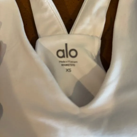 ALO Airbrush Real Bra Tank NWT White Retail $78 XS