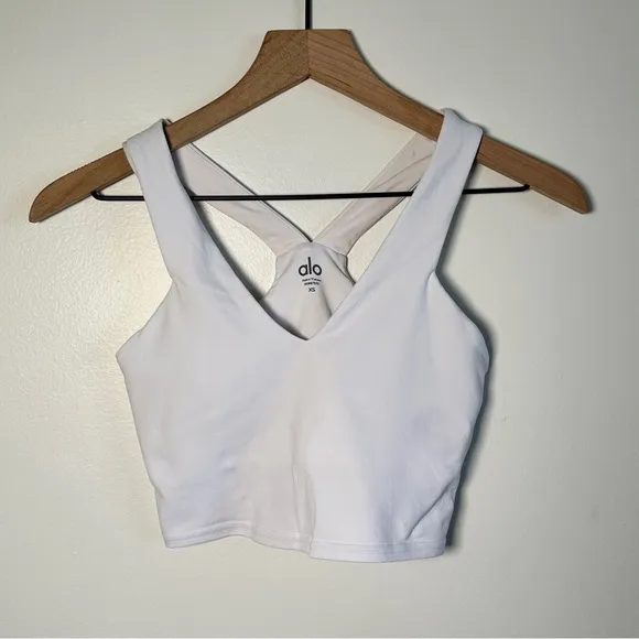 Alo Yoga Airbrush Real Bra Tank in white