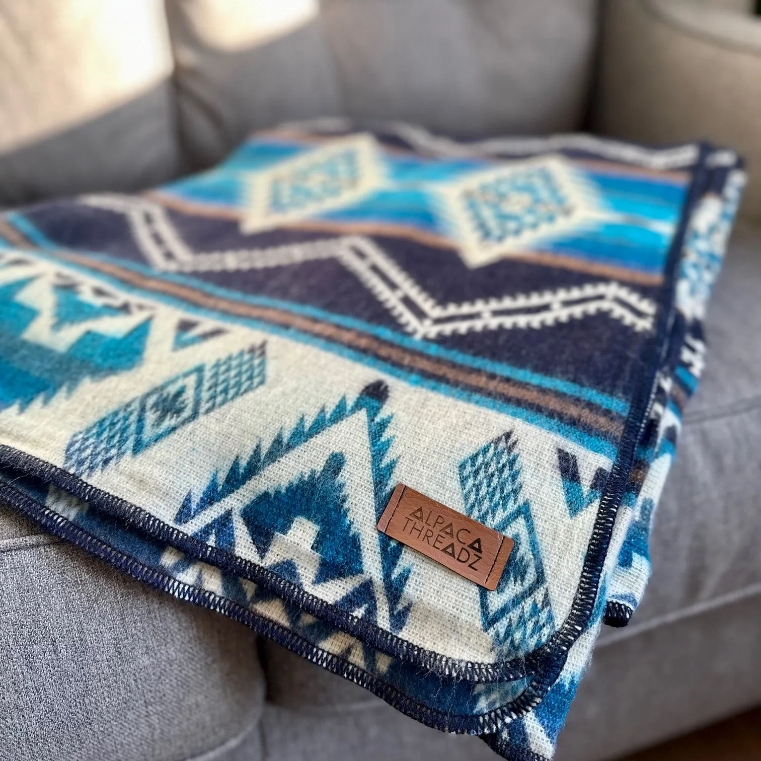 Andean Alpaca Wool Blanket - Cobalt Blue