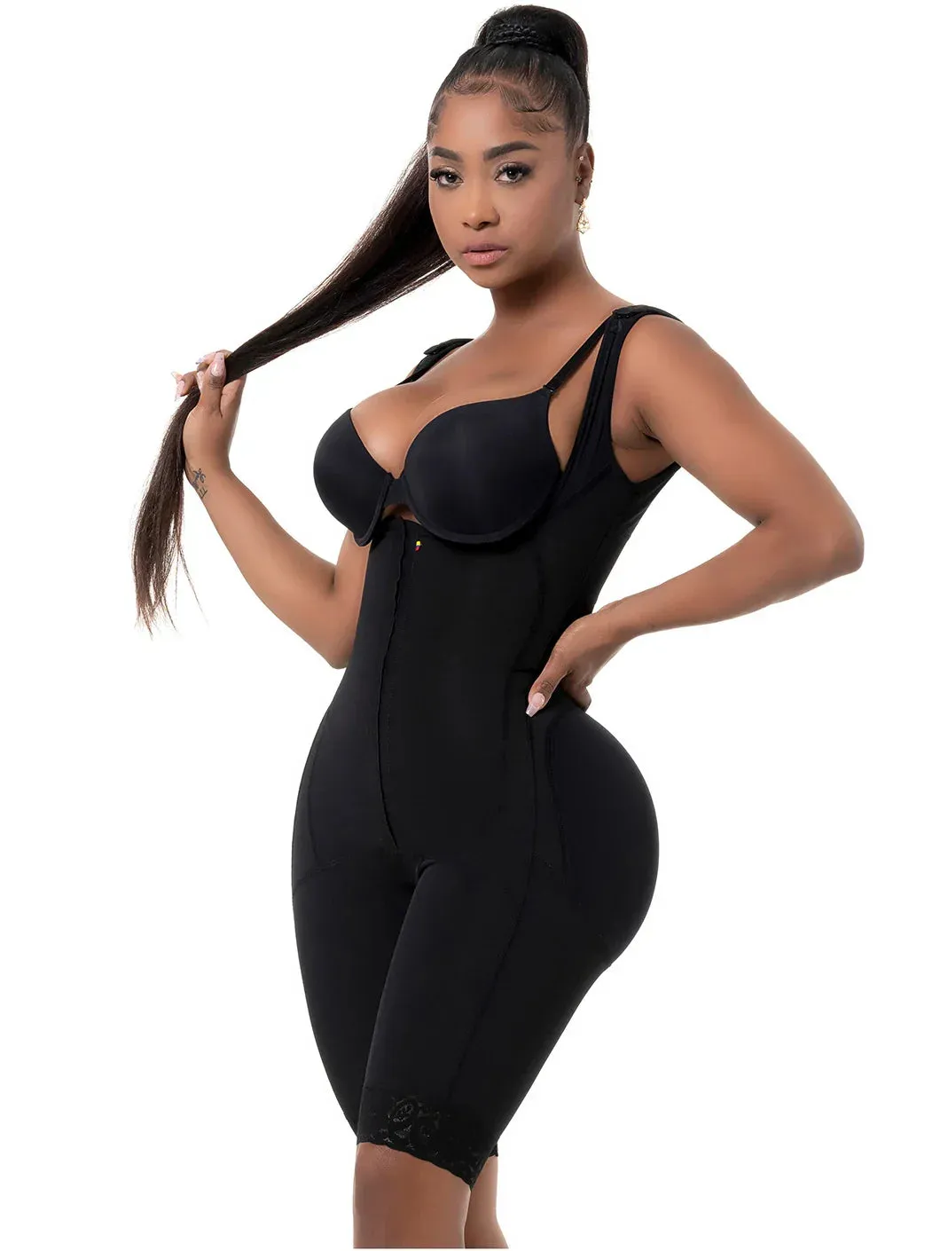 BBL & Lipo | Stage 1 Faja Colombiana Post Surgery| With Bra   BBL Lumbar Triangle