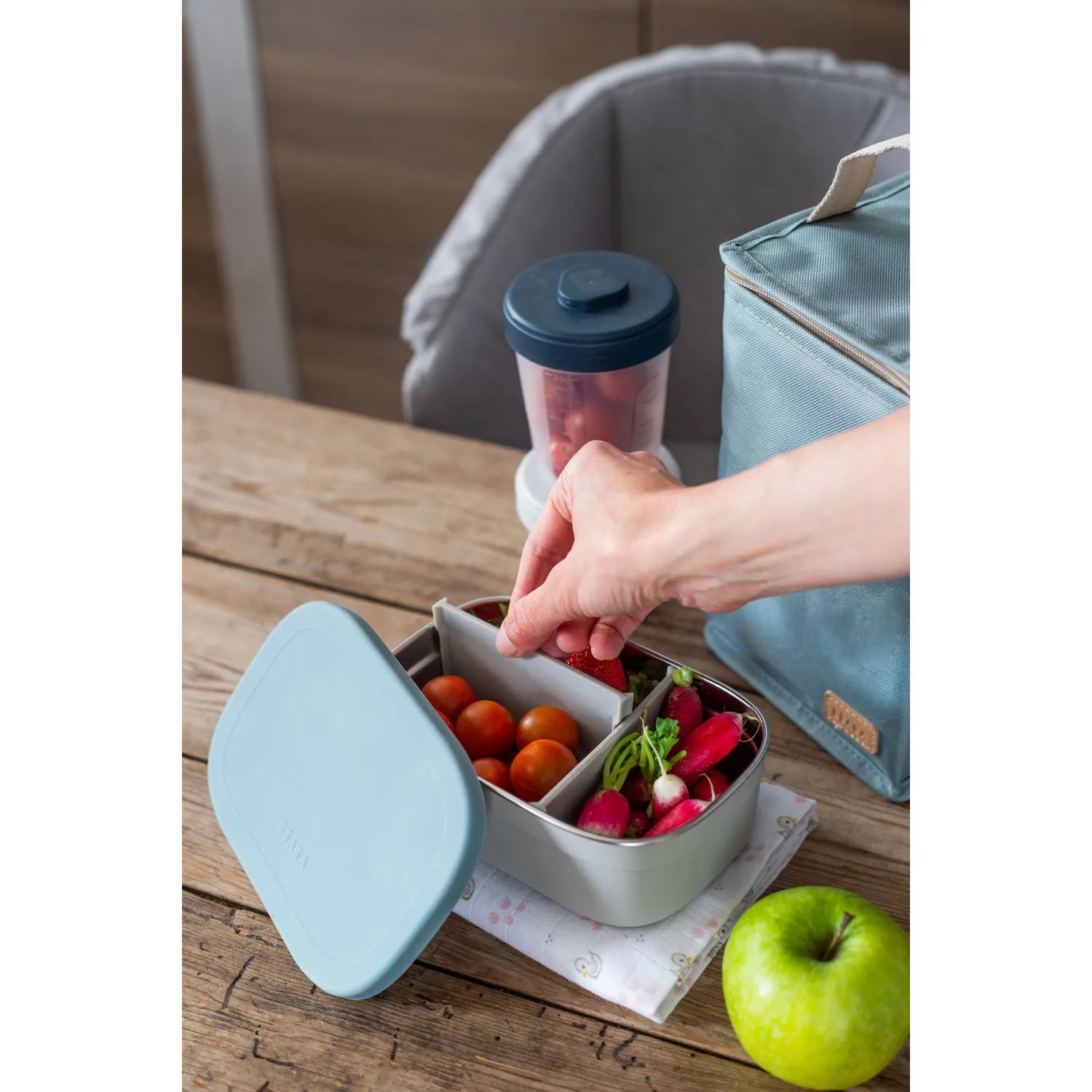 Beaba Stainless Steel Lunch Box - Baltic Blue