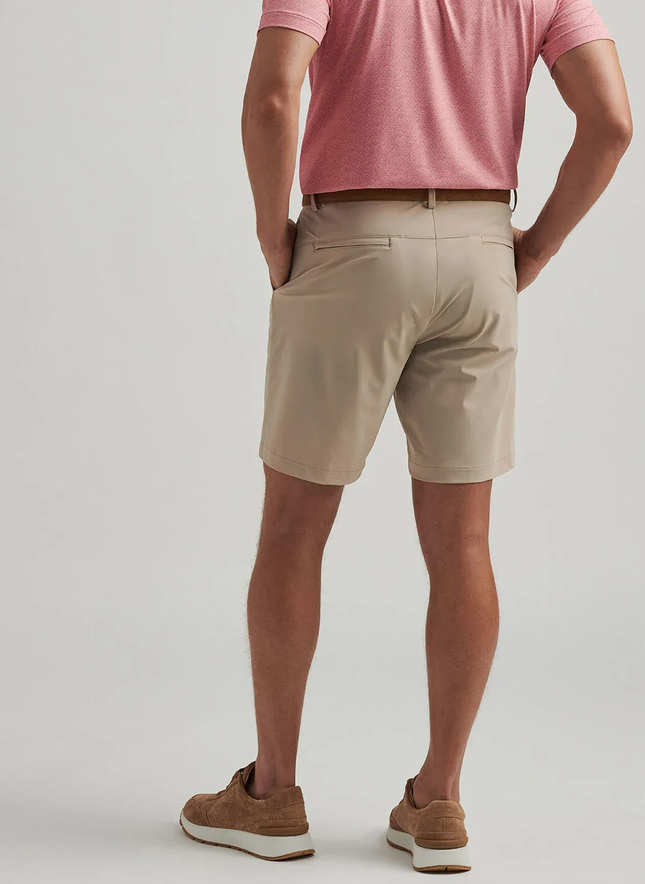 BINGHAM PERFORMANCE SHORT - KHAKI