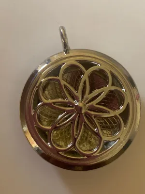Daisy Pearl Locket