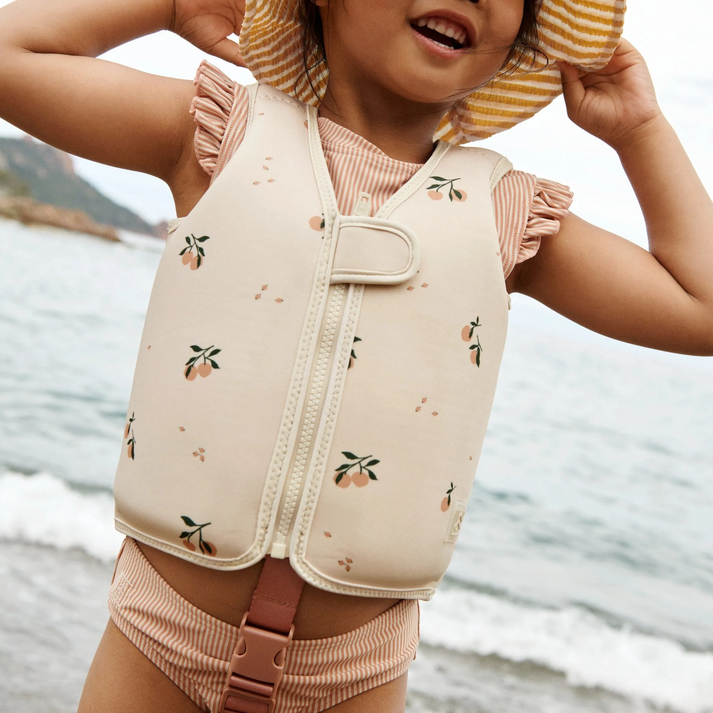 Dove Peach Print Neoprene Swim Vest (Seashell)