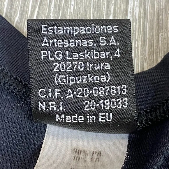 ETXEONDO Special Pink &amp; Black Cycling Sports Bra