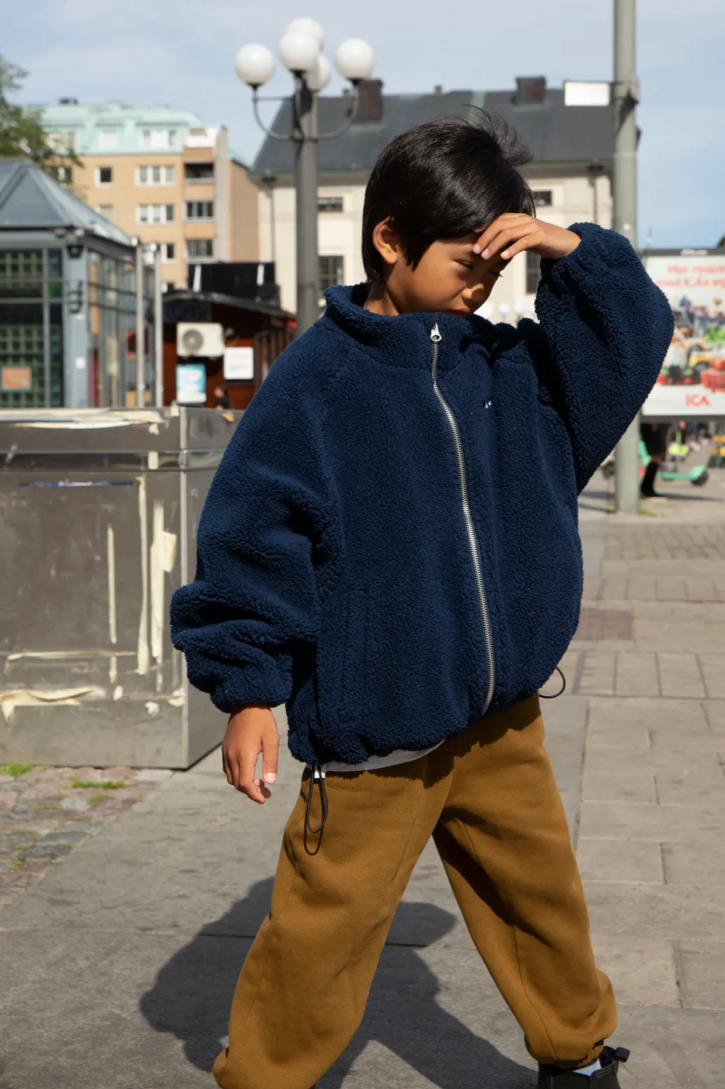 Façade Zita Teddy Zip Sweater in Navy Blue