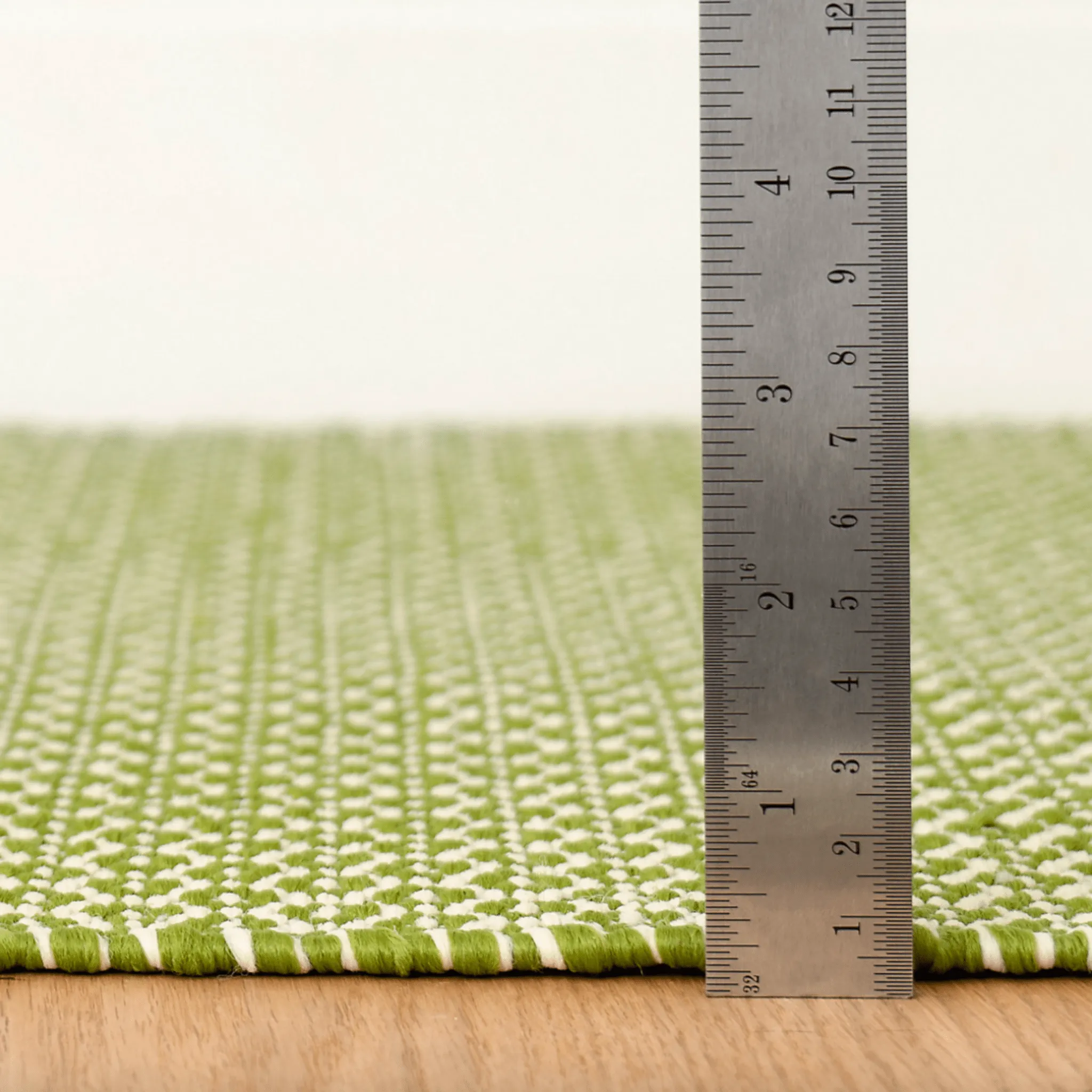 Finn Handwoven Indoor/Outdoor Rug - Sprout