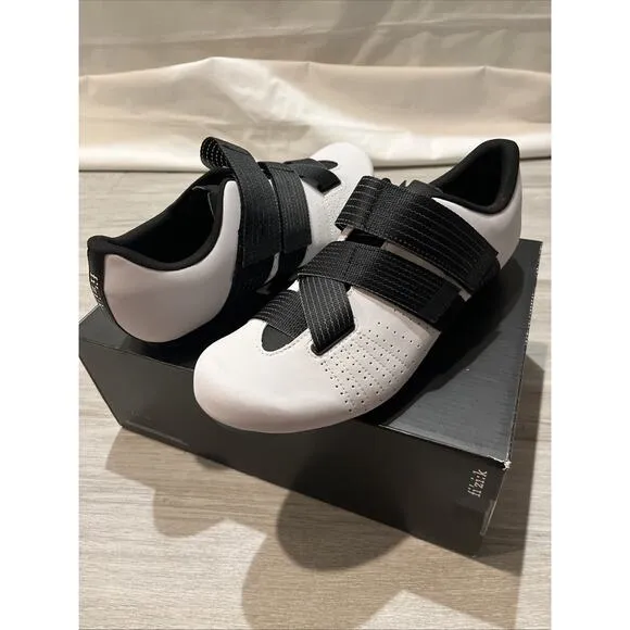 Fi'zi:k TEMPO R5 POWERSTRAP CYCLING SHOE WHITE/BLACK, Size 11.5 Fizik EUR 45