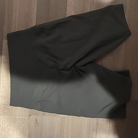 Gymshark Whitney Cycling Shorts - Grey Color Size XS Like New!