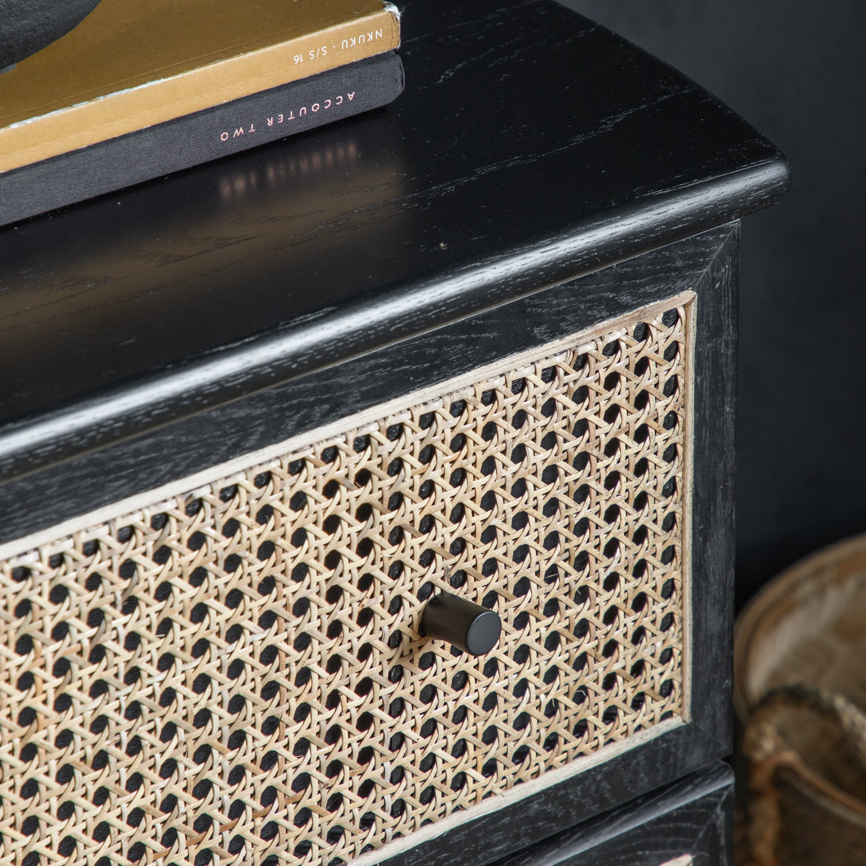 HOXTON Chest of Drawers
