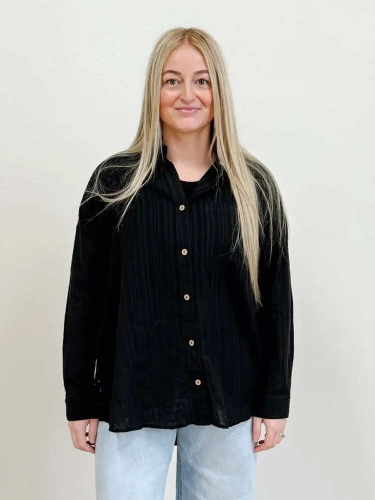 Kennedy Button Down Beach Shirt in Black