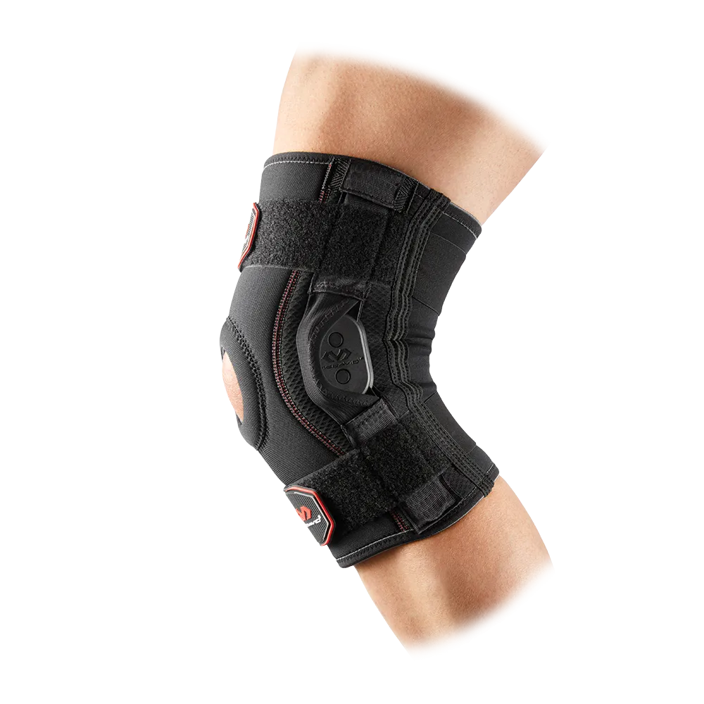 KNEE BRACE W/ POLYCENTRIC HINGES