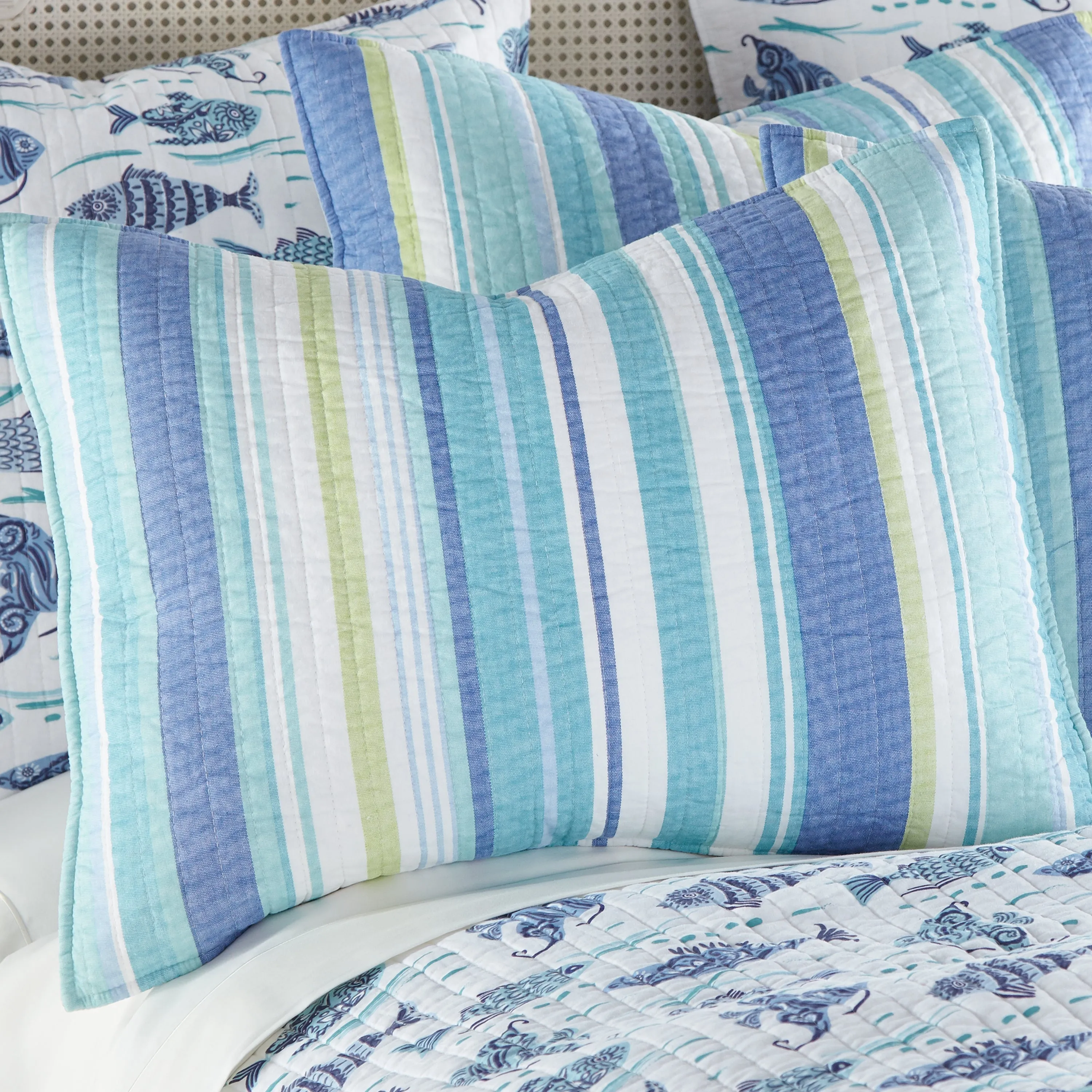 Laida Beach Quilt Set