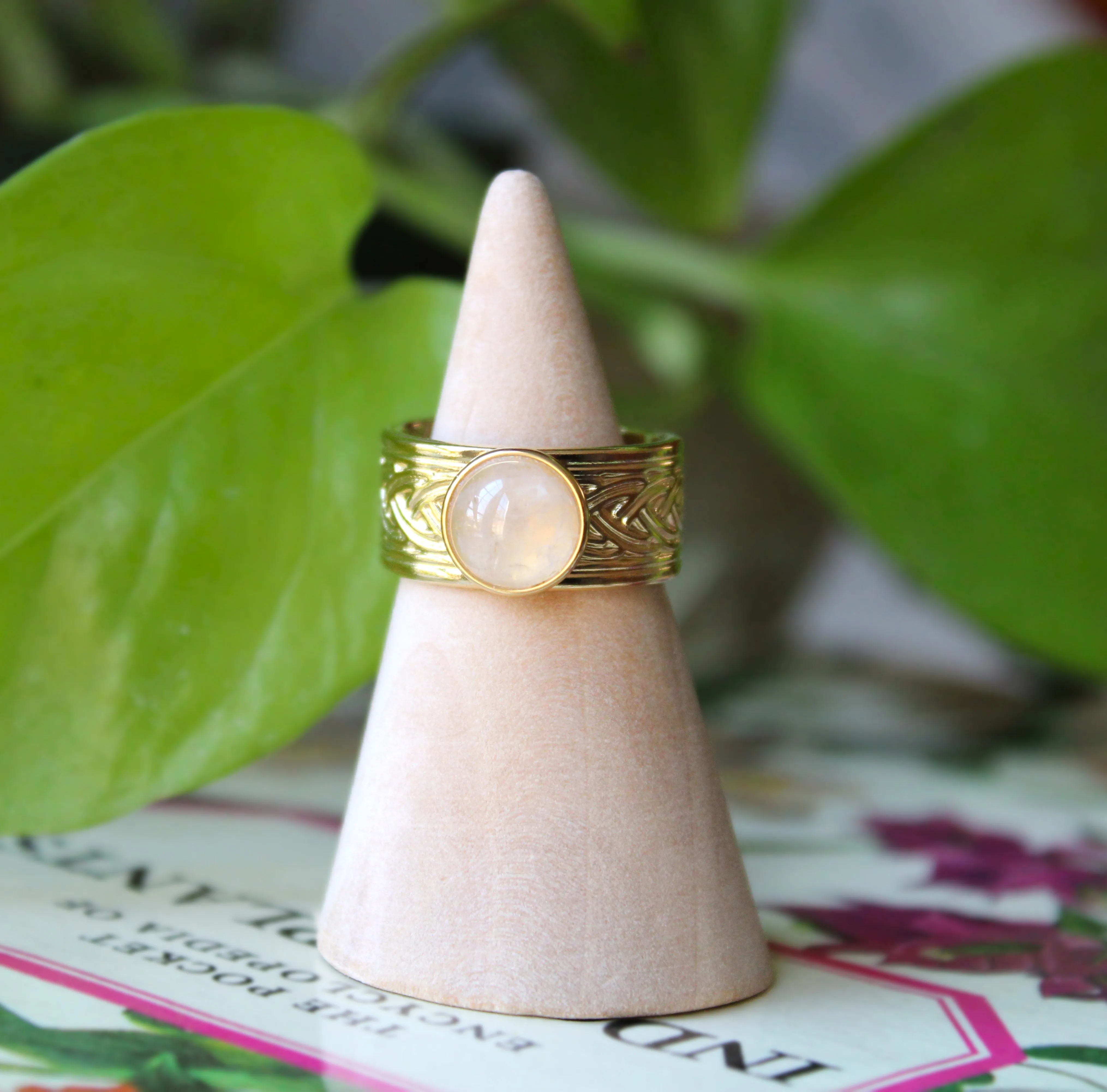 Lovable Rose Quartz Ring