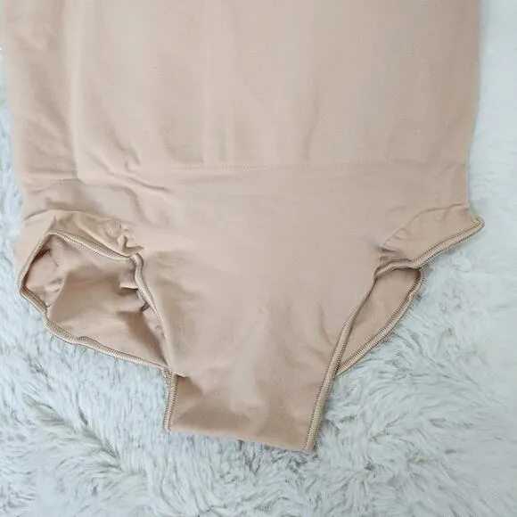 NEW Skims Core Control High Waist Brief in Mica Neutral Cream