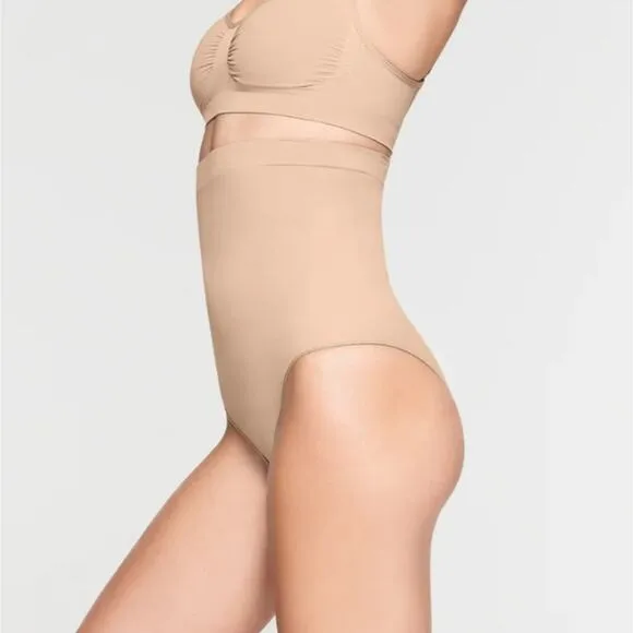 NEW Skims Core Control High Waist Brief in Mica Neutral Cream