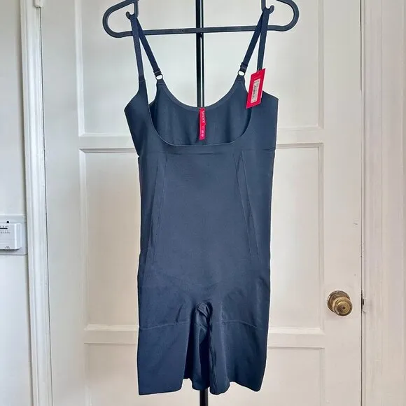 NWT NEW Spanx Sculpt Oncore Open-Bust Mid-Thigh Bodysuit Very Black, Sz XL