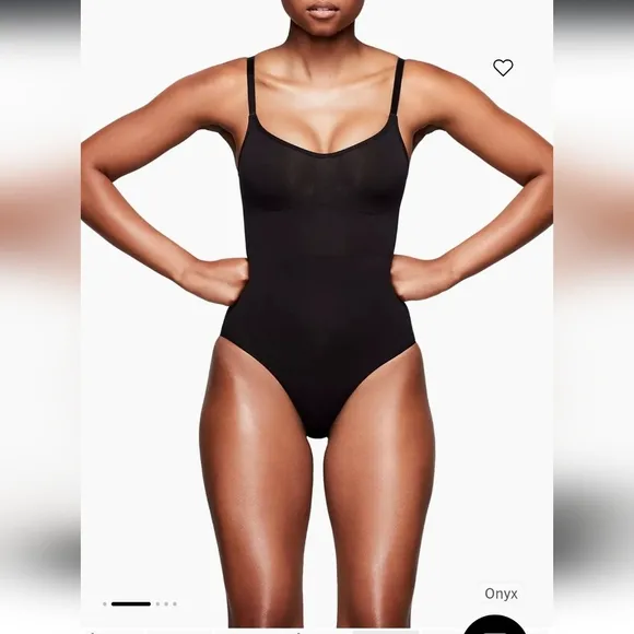 NWT SKIMS $72 Seamless Sculpt Brief Bodysuit In Onyx Size small
