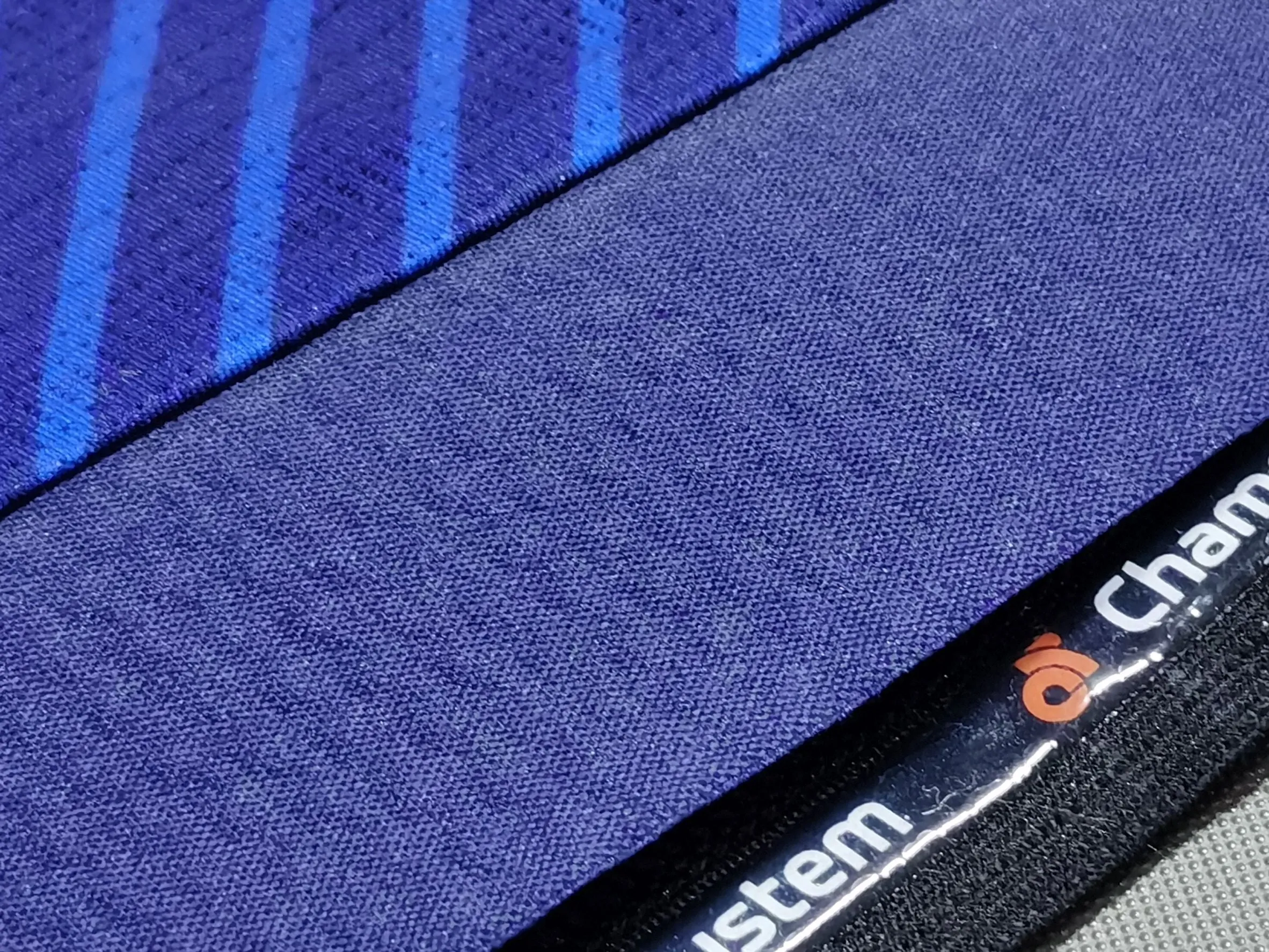 PERFORMANCE  JERSEY