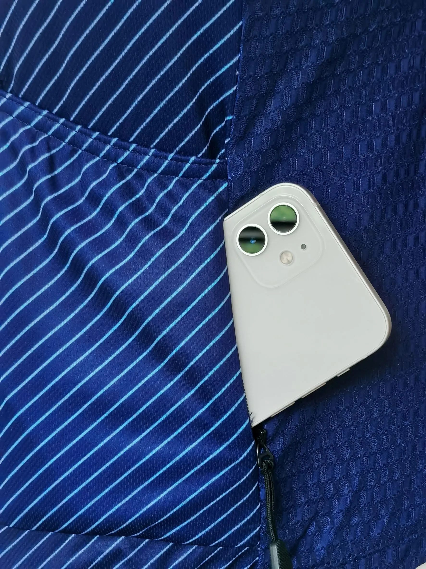 PERFORMANCE  JERSEY