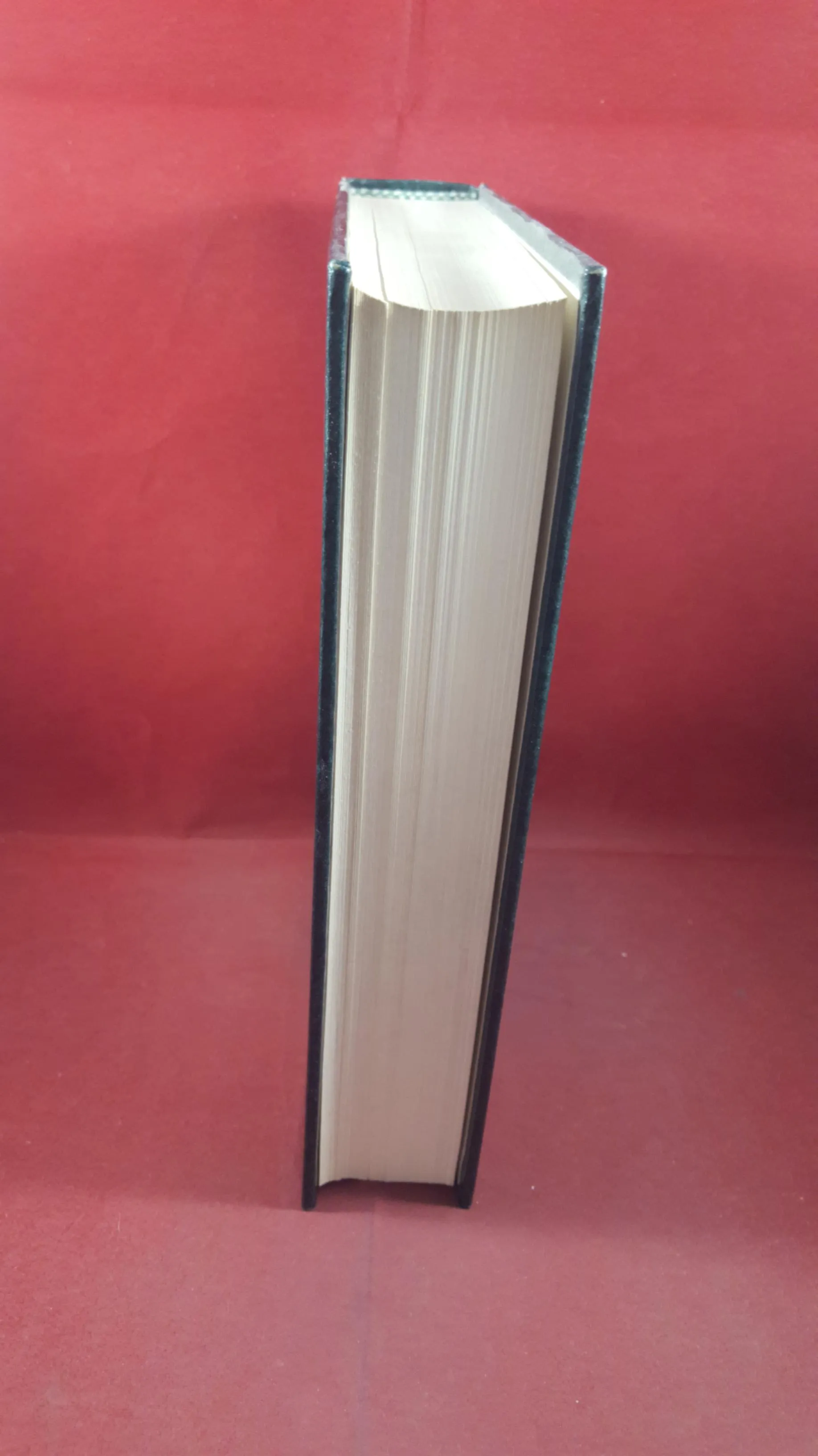 Peter Mark Roget - Thesaurus of English Words And Phrases, Avenel Books, 1979