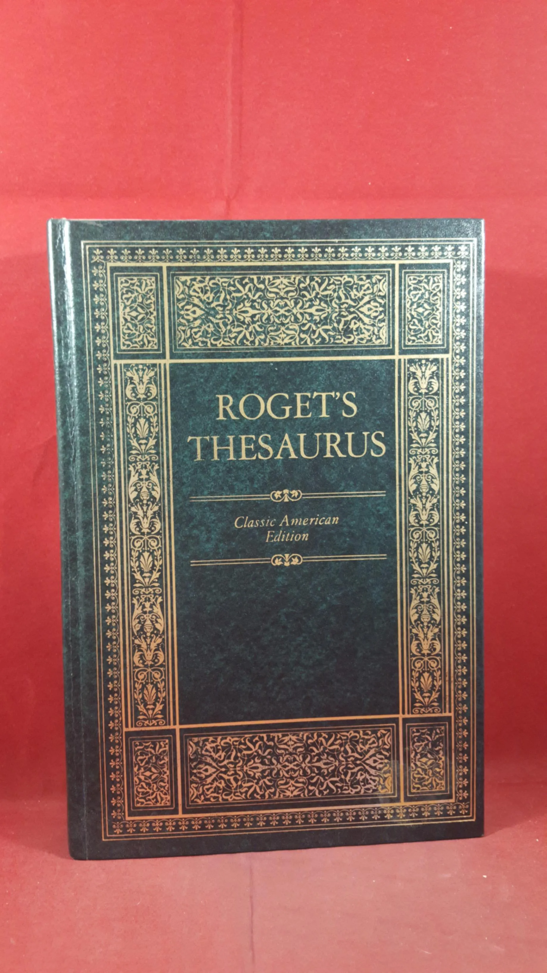 Peter Mark Roget - Thesaurus of English Words And Phrases, Avenel Books, 1979