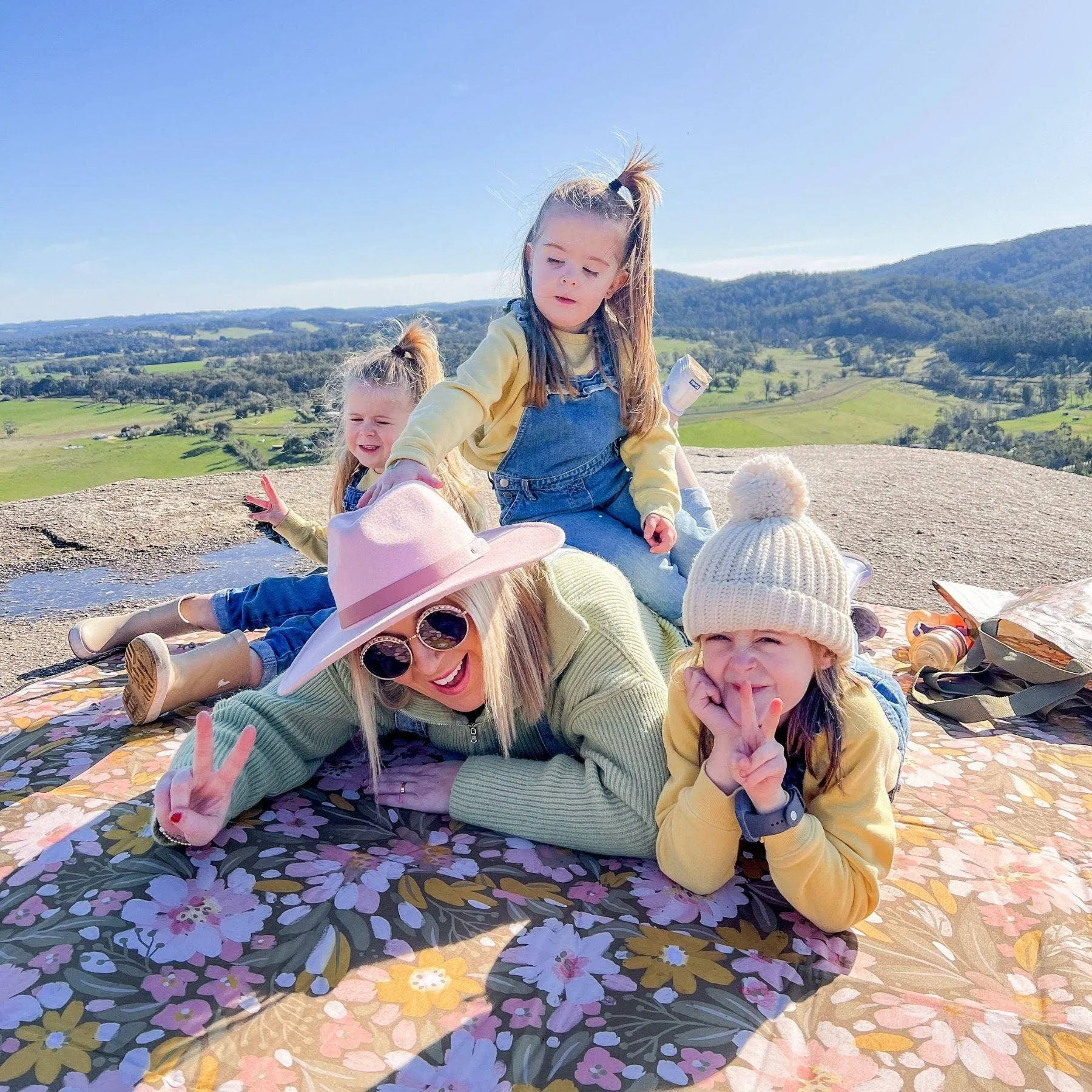 Picnic Mat Khaki Floral