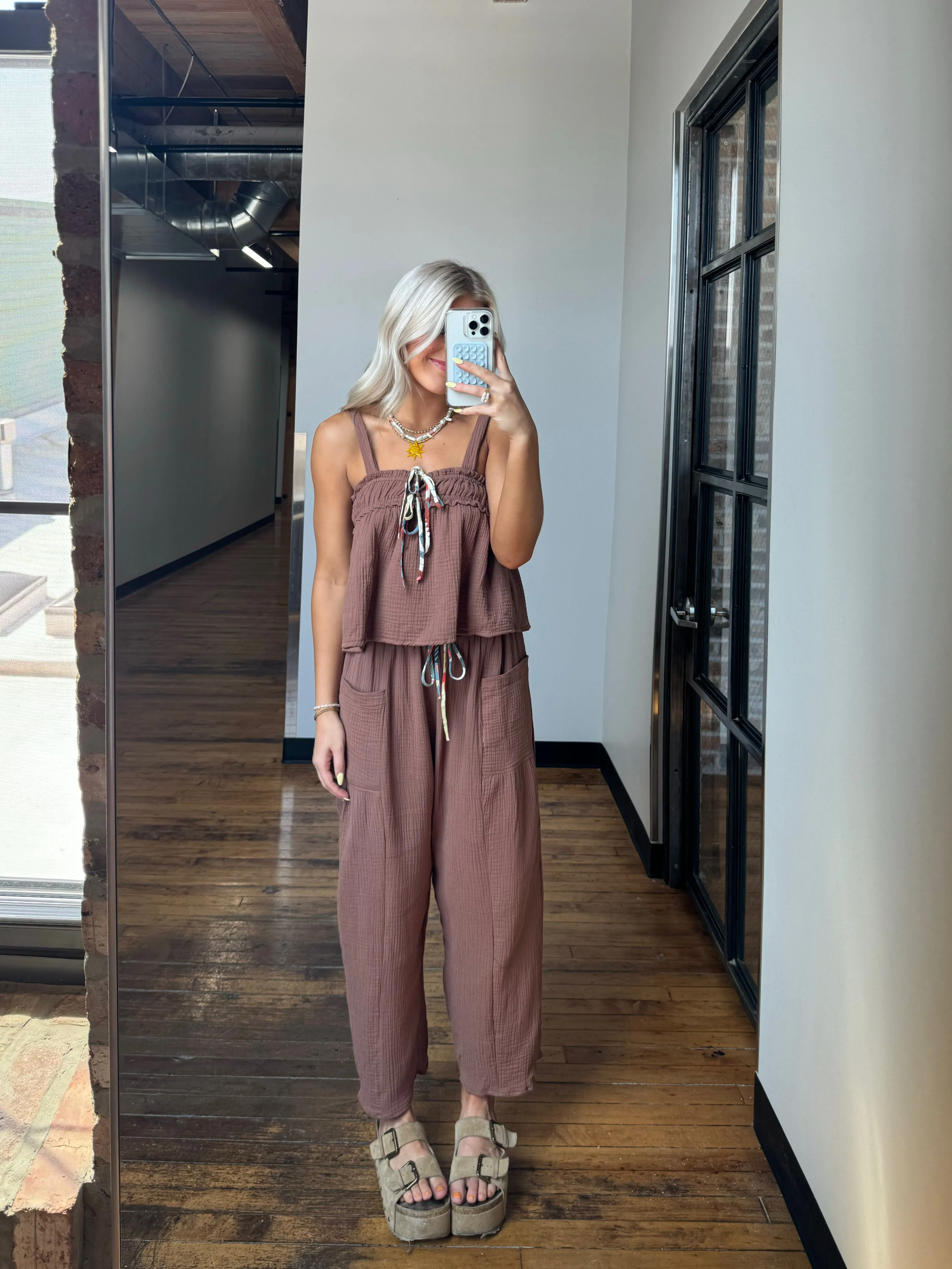 Picnic Princess Top// Brown