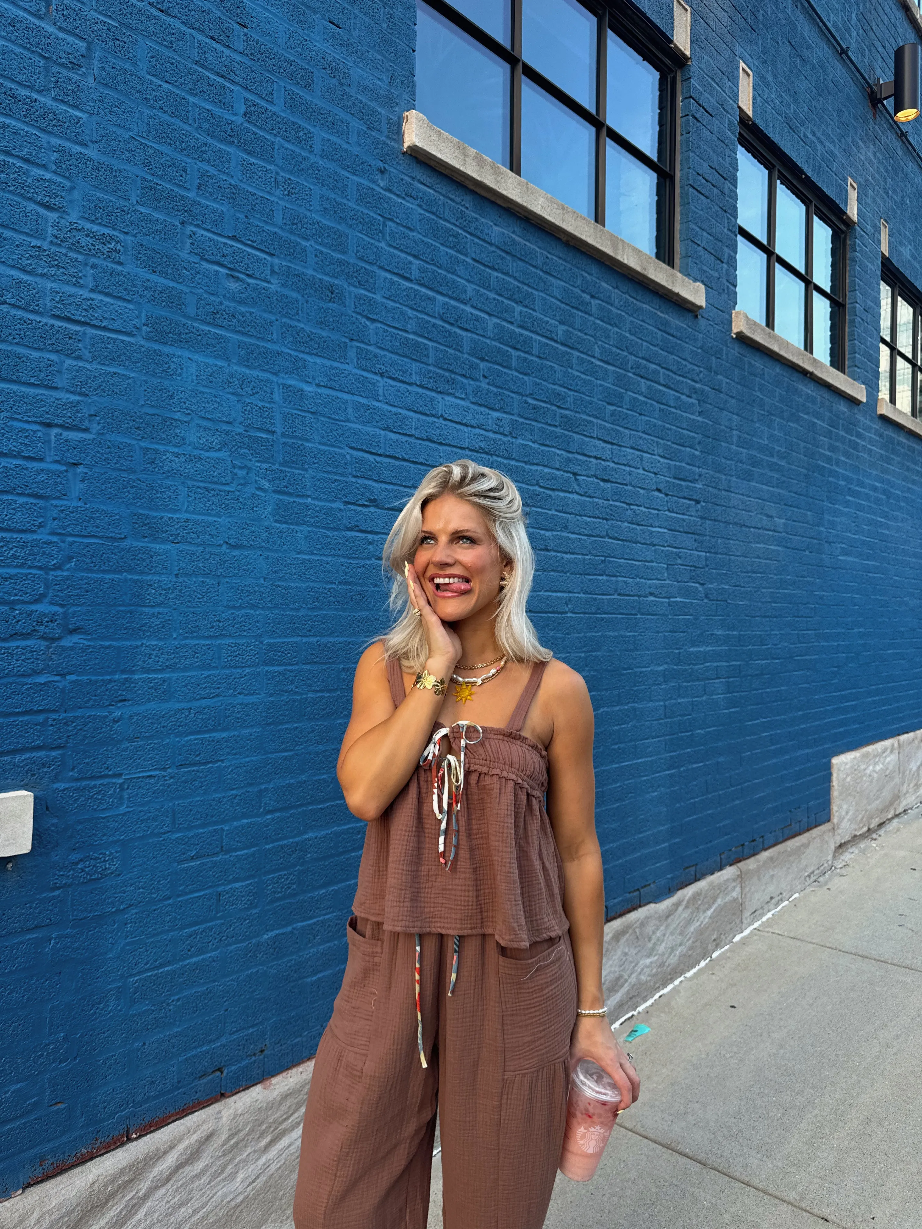 Picnic Princess Top// Brown