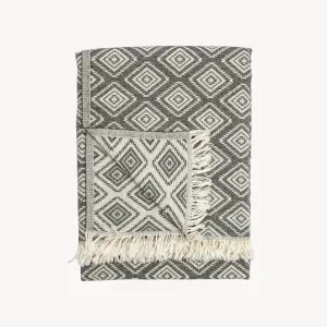 Pyramid Towel