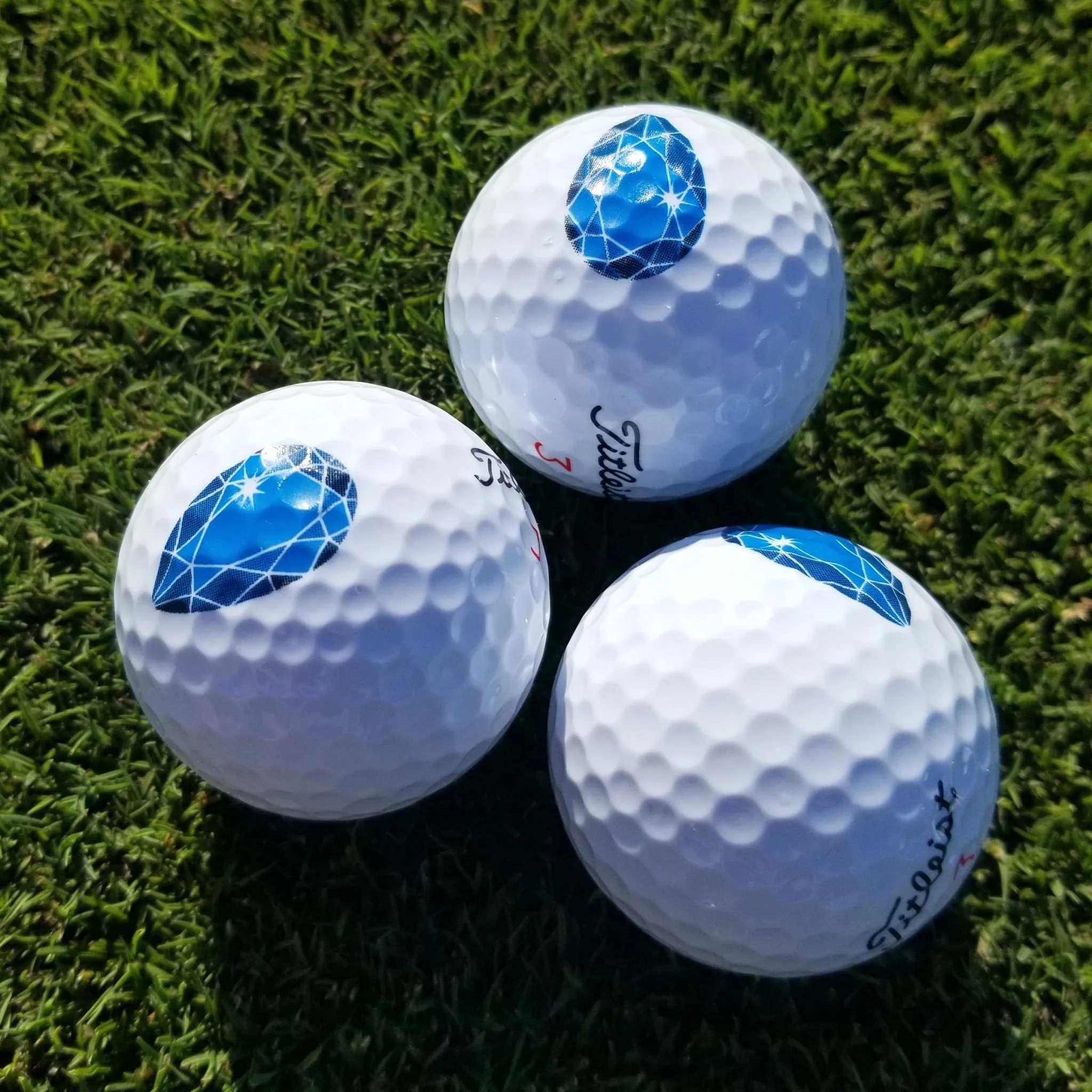 Sapphire Gemstone Graphic Titleist Golf Ball - Pack of 3