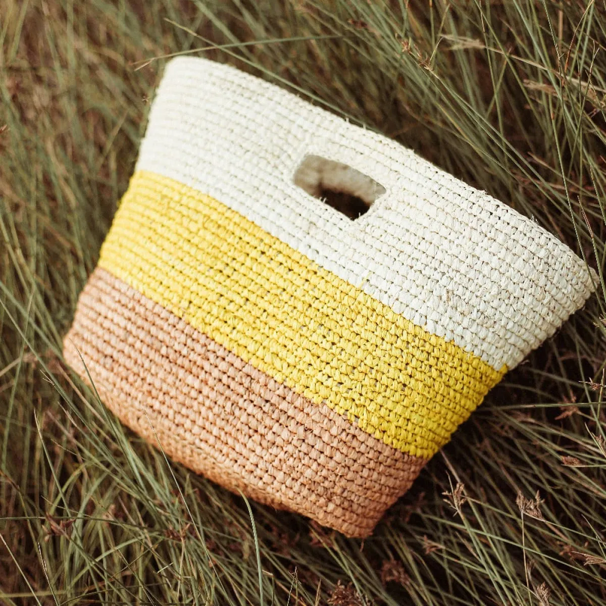 Sayan Raffia Handbag-Yellow/Beige