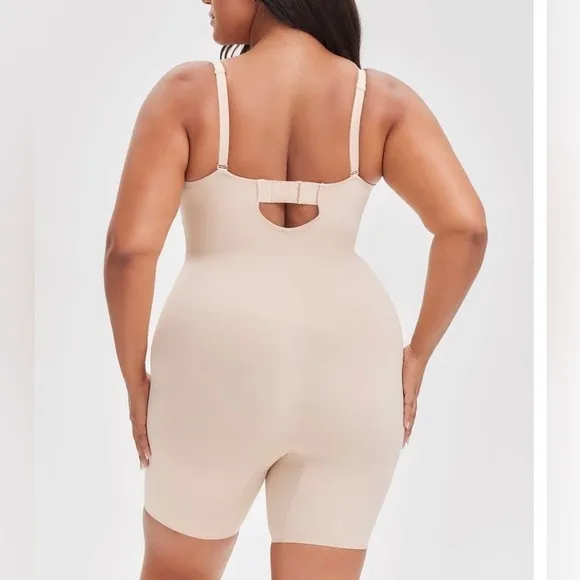 She’s Waisted NWT Push Up Bra &amp; Bodysuit Shorts size XXL