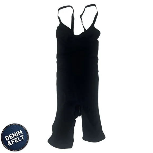 SKIMS BLACK SEAMLESS SCULPT MID-THIGH BODYSUIT | Color: Onyx | NEW/NWOT