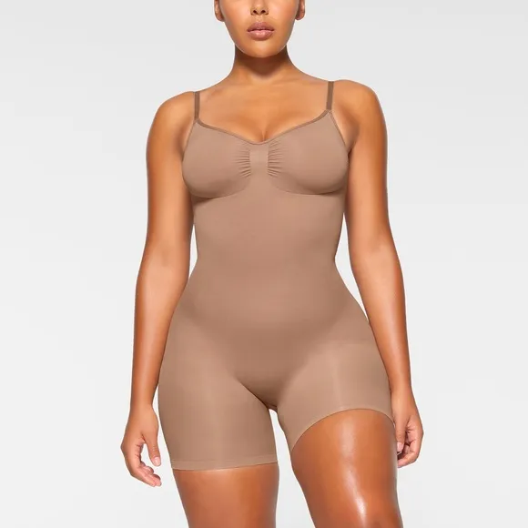 SKIMS Mid Thigh Adjustable Strap Bodysuit NEW Small
