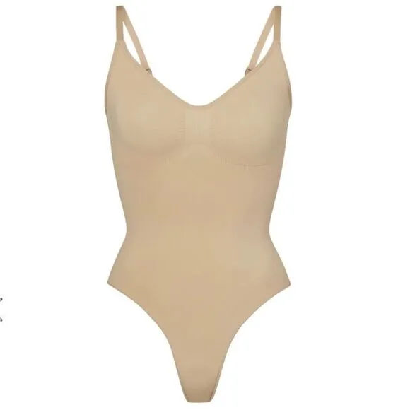 SKIMS Seamless Sculpt Shaping Seamless Thong Bodysuit In Clay Nude 4XL