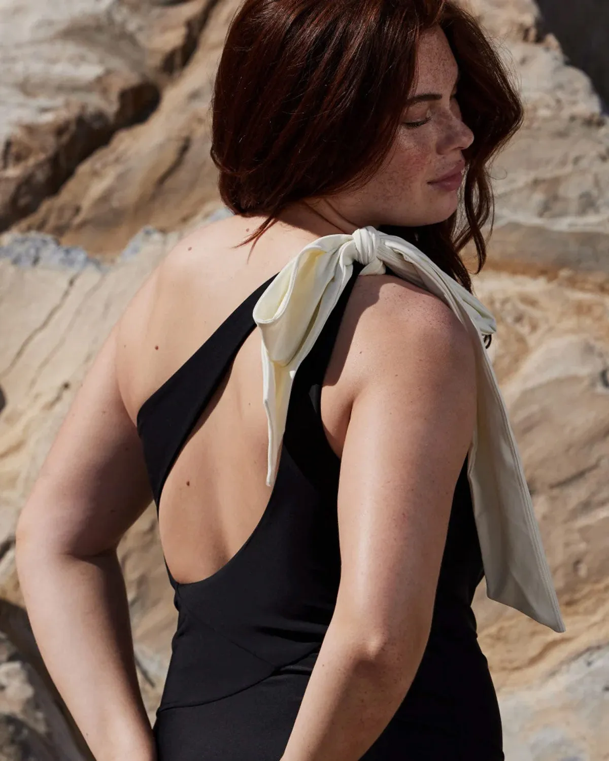 SLIM® Bow-Shoulder Ruched Sidestroke