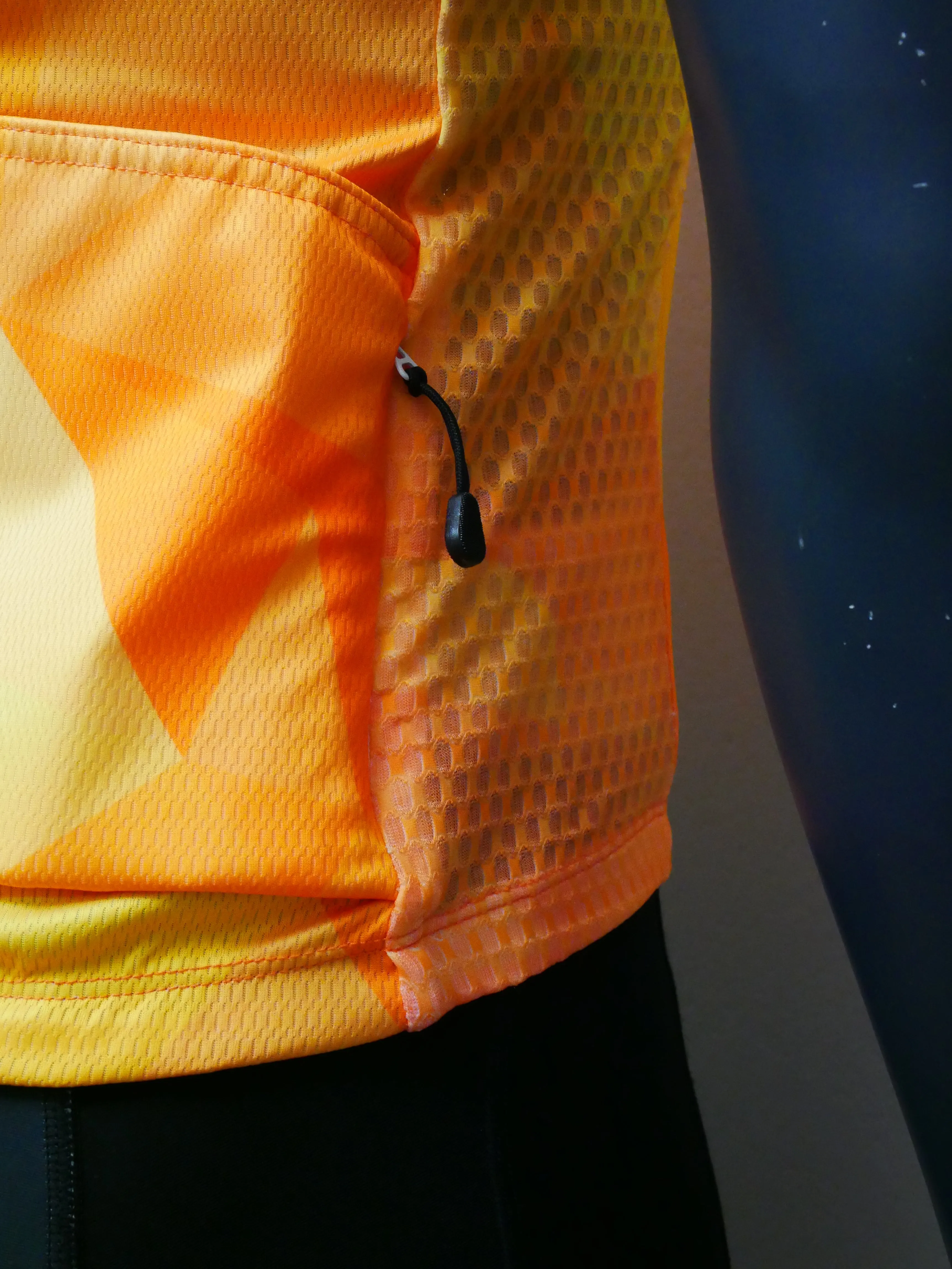 TECH  JERSEY