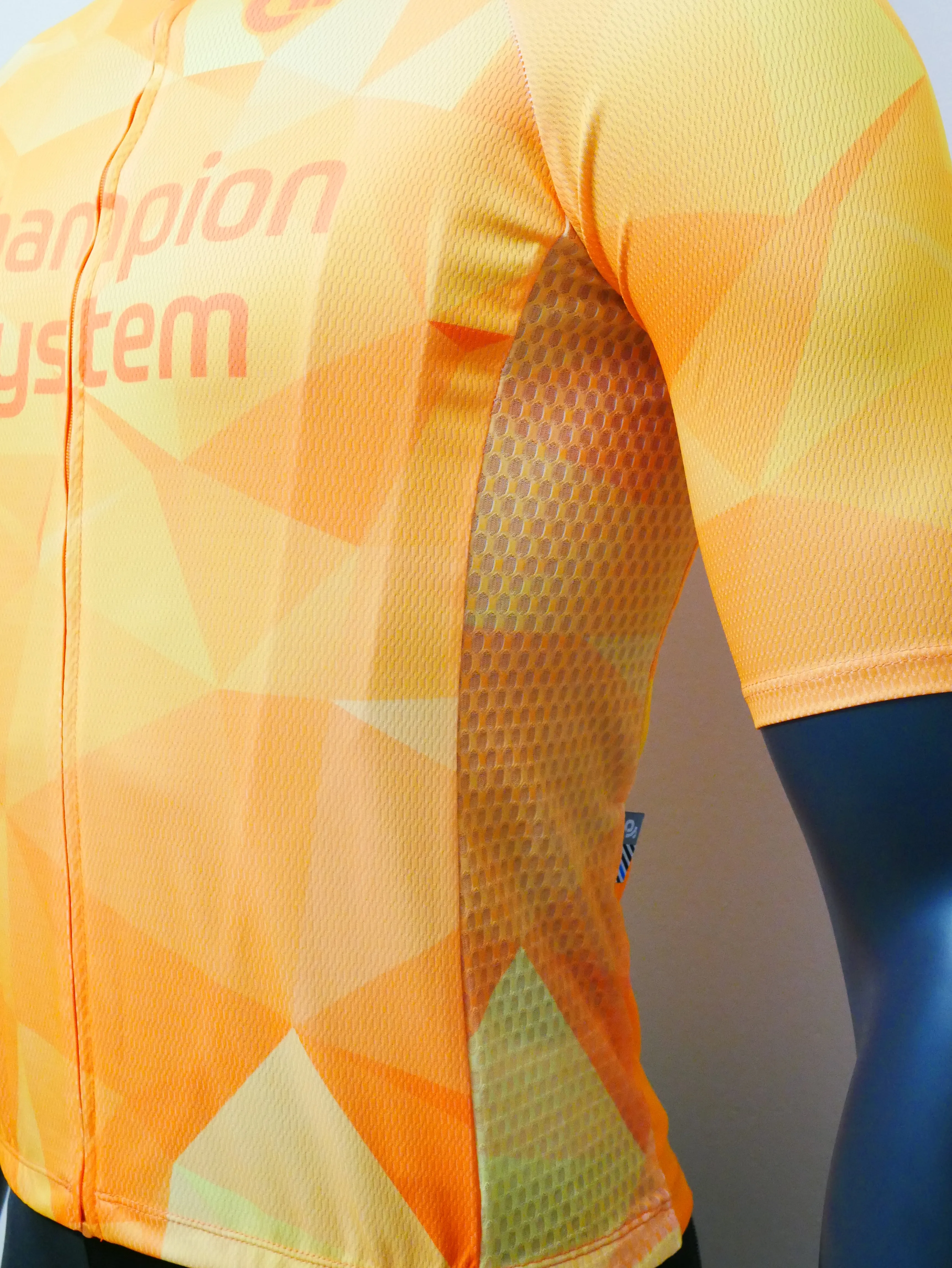 TECH  JERSEY