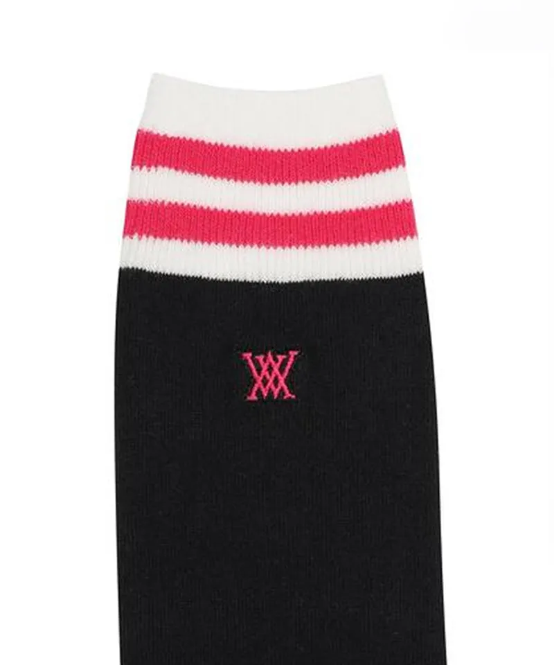 Women's Two Line Points Knee Socks - Black